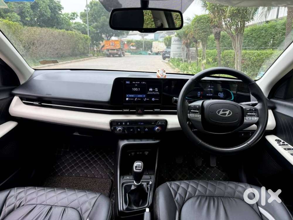 Hyundai Verna 1.5 Sx Petrol Mt, 2023, Petrol