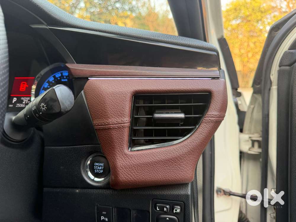 Toyota Corolla Altis Vl, 2016, Petrol