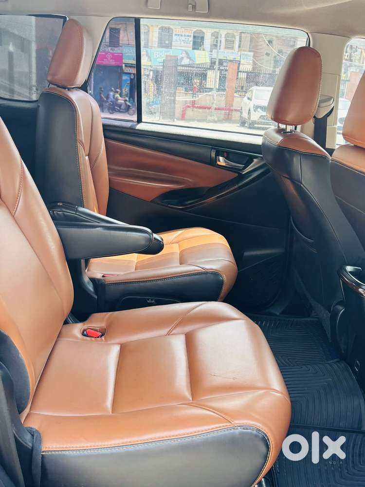 Toyota Innova Crysta 2.8 Gx At, 2019, Diesel