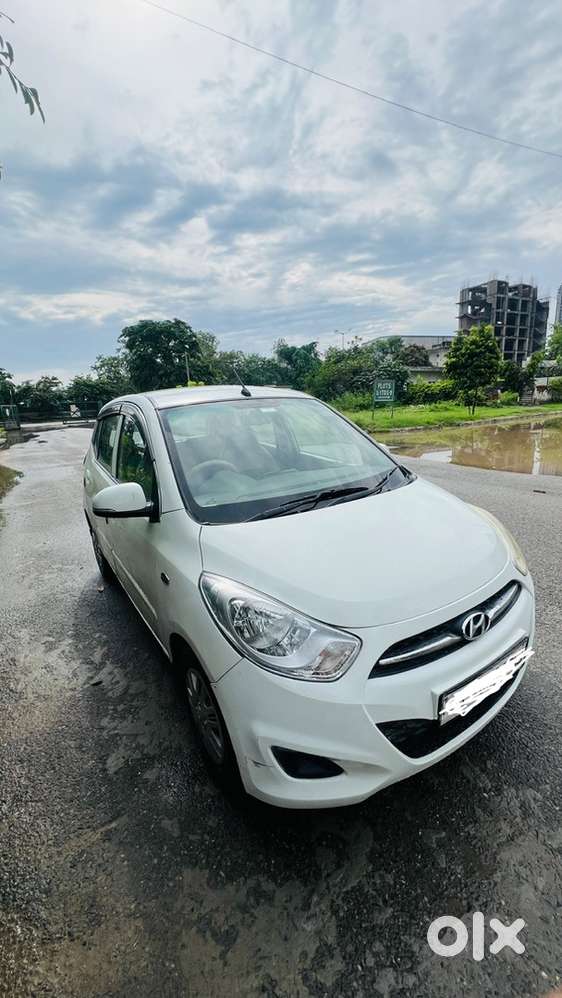 Hyundai I10 Magna Petrol 2012