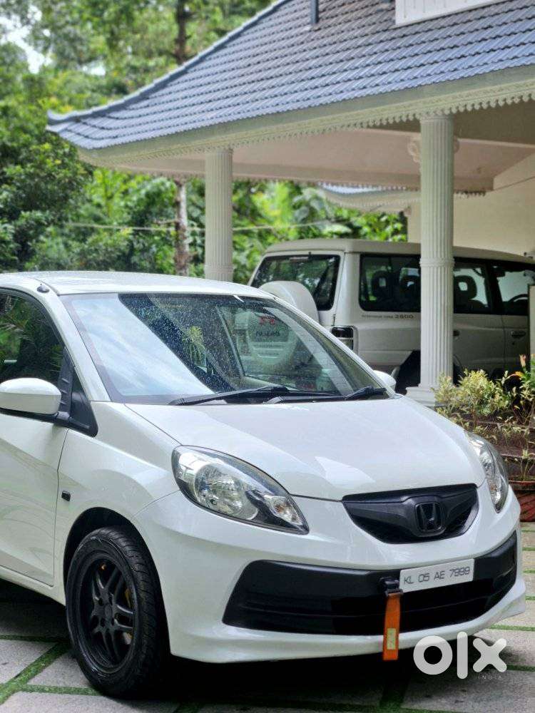 Honda Brio S Mt, 2012, Petrol
