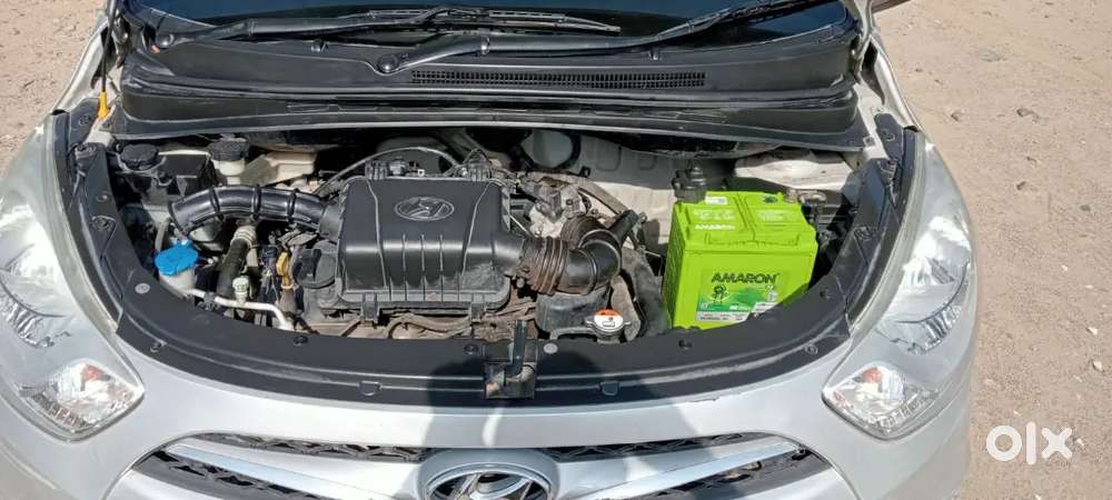 Touch Screen Player Reverse Camera Well Maintained Car