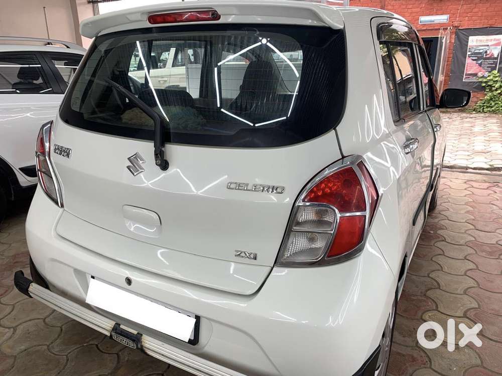 Maruti Suzuki Celerio Zxi Mt, 2018, Petrol
