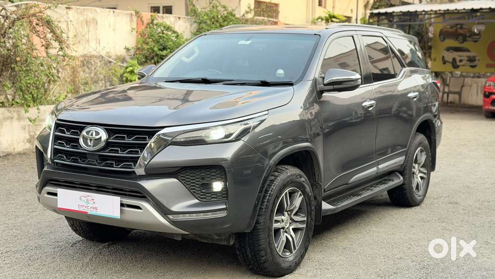 Toyota Fortuner 4x2 At 2.8 Diesel, 2021, Diesel