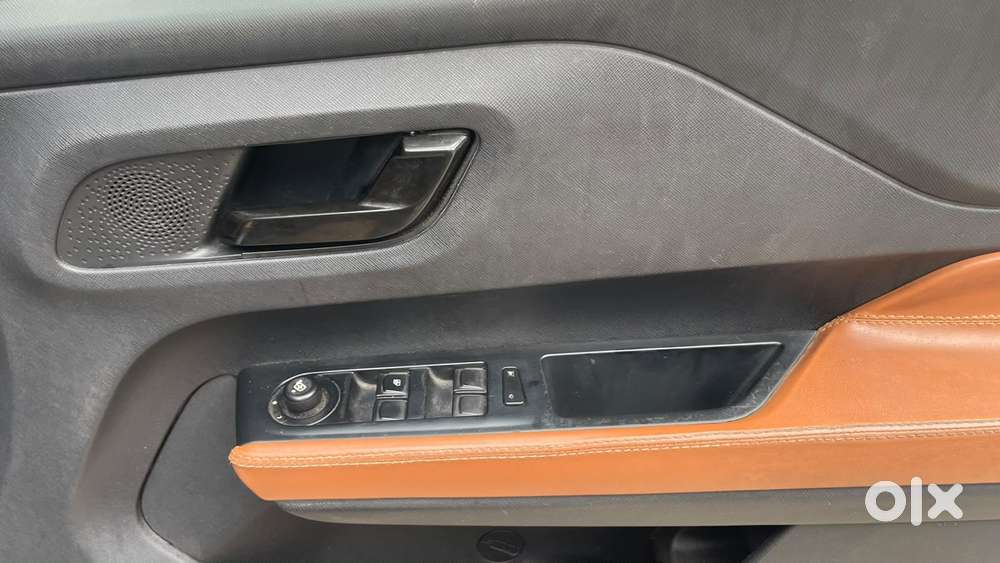 Tata Punch 1.2 Revotron Accomplished Camo Dazzle, 2023, Petrol