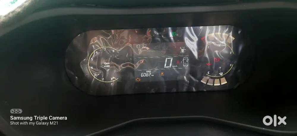Tata Nexon Pure Plush ,cng +petrol March 2026