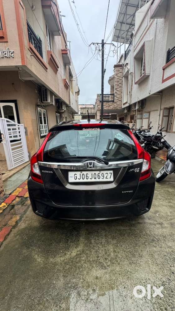 Honda Jazz 2016 Model (no Price Bargain)( No Broker Please)