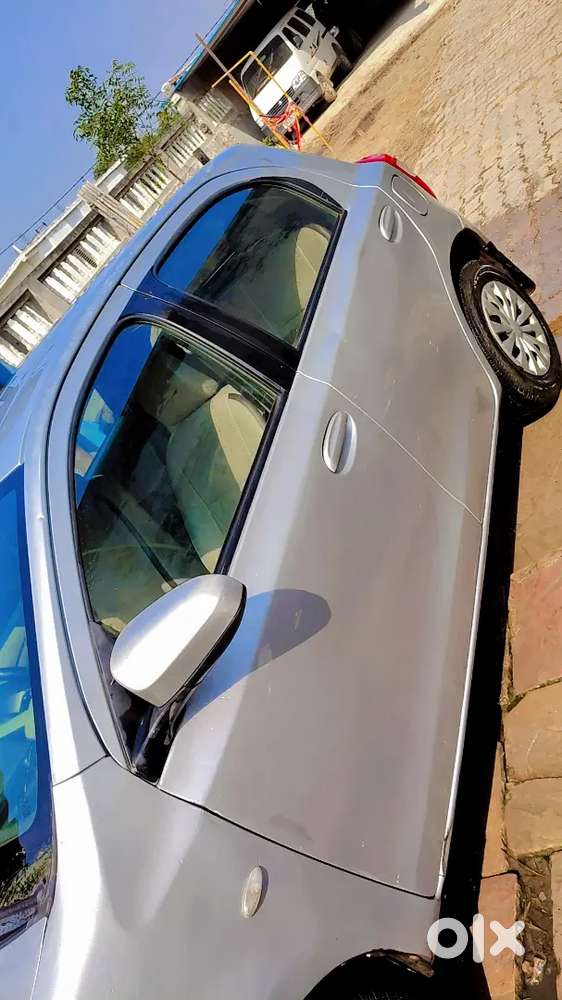 Toyota Etios Cross 2013 Petrol