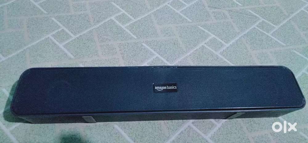 Amazon Basic bluetooth speaker