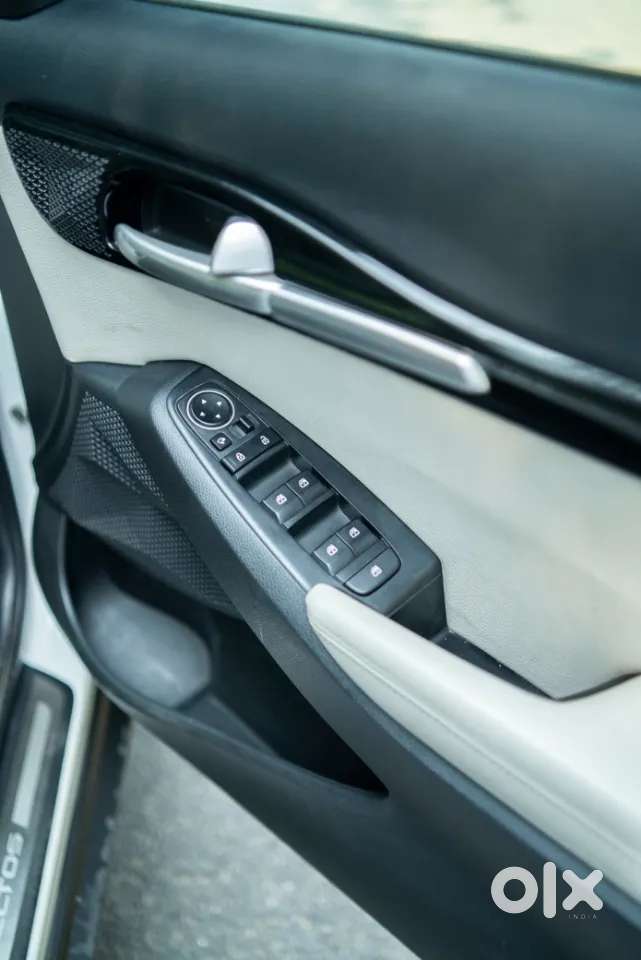 Kia Seltos, 2023, Petrol