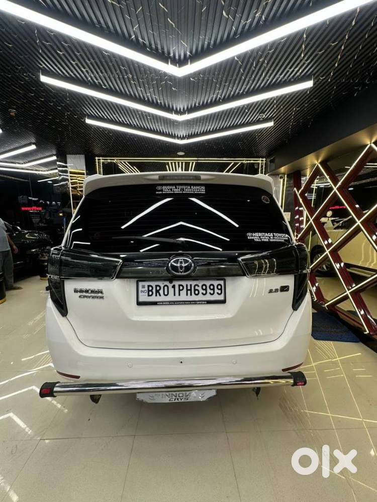 Toyota Innova Crysta 2.4 G Mt, 2016, Diesel