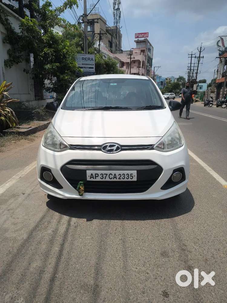 Hyundai Grand I10 2014 Diesel 120000 Km Driven