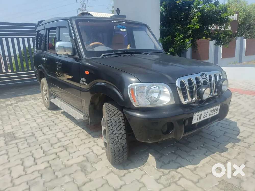 Mahindra Scorpio 2004 Diesel Well Maintained