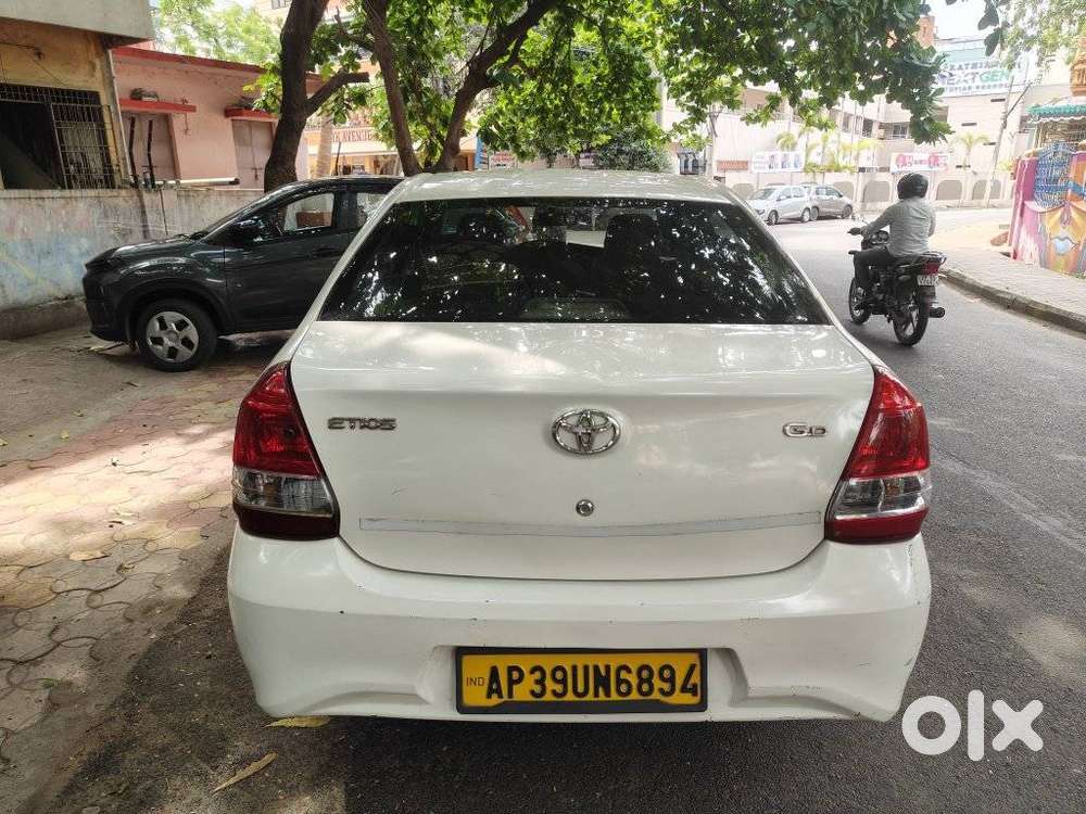 Maruti Suzuki Swift Dzire Ldi, 2018, Diesel