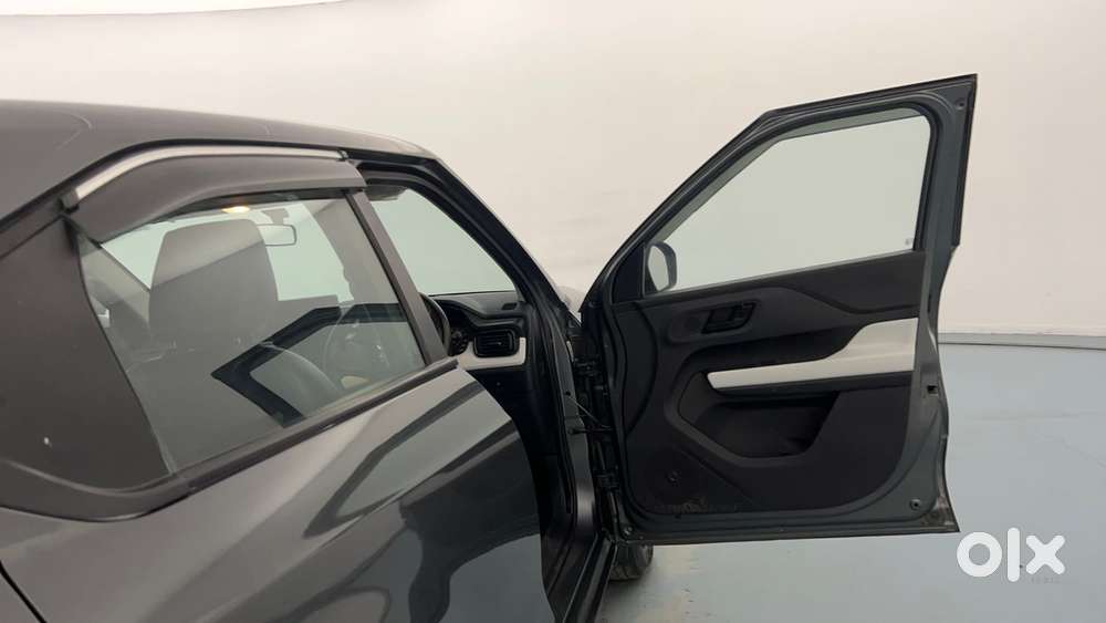 Tata Punch Pure, 2022, Petrol