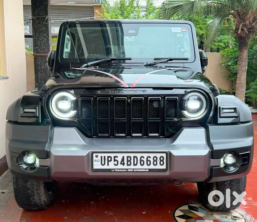 Thar Roxx Ax7 L 4*4 Top Model In Showroom Condition