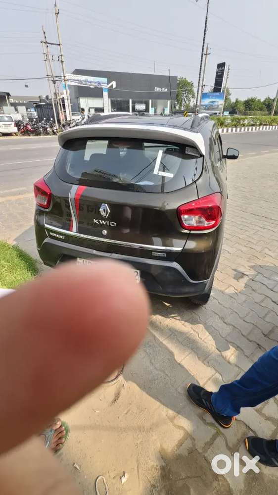 Renault Kwid Automatic 2017 Petrol 64000 Km Driven