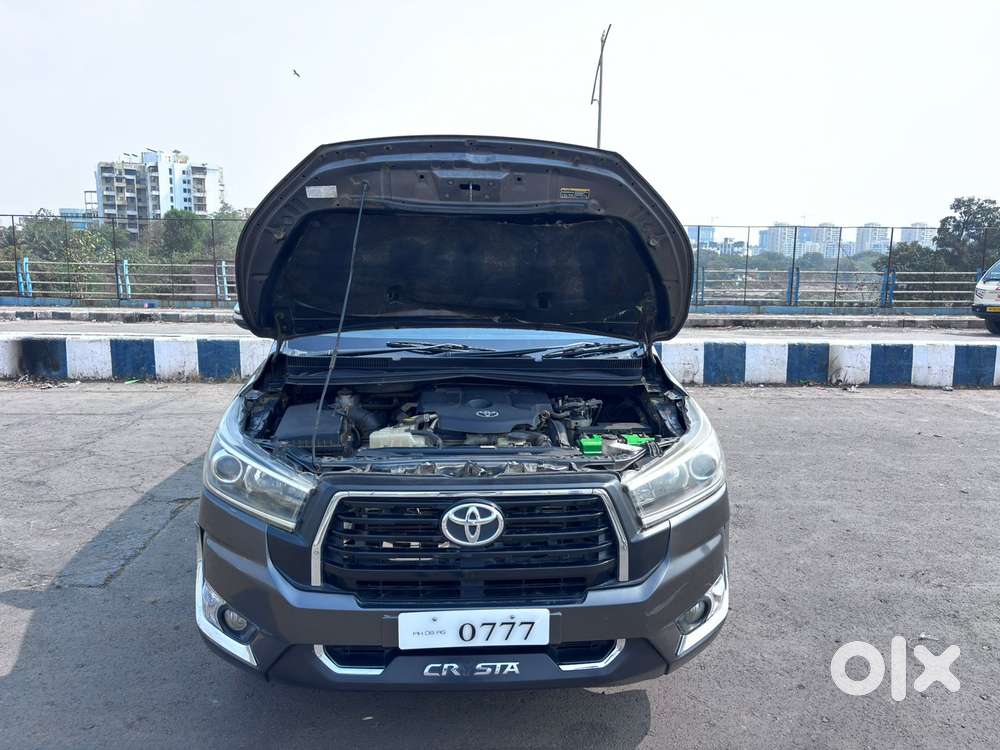 Toyota Innova Crysta