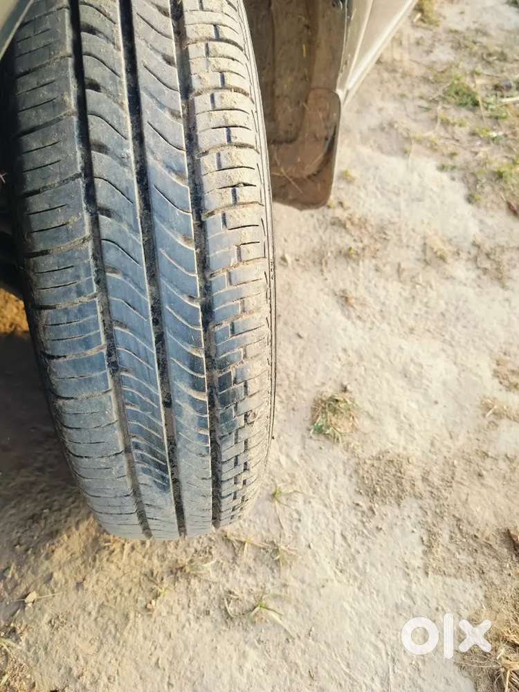 Cng Pass New Tyre  Varsh 2028 Tak Valed H Last