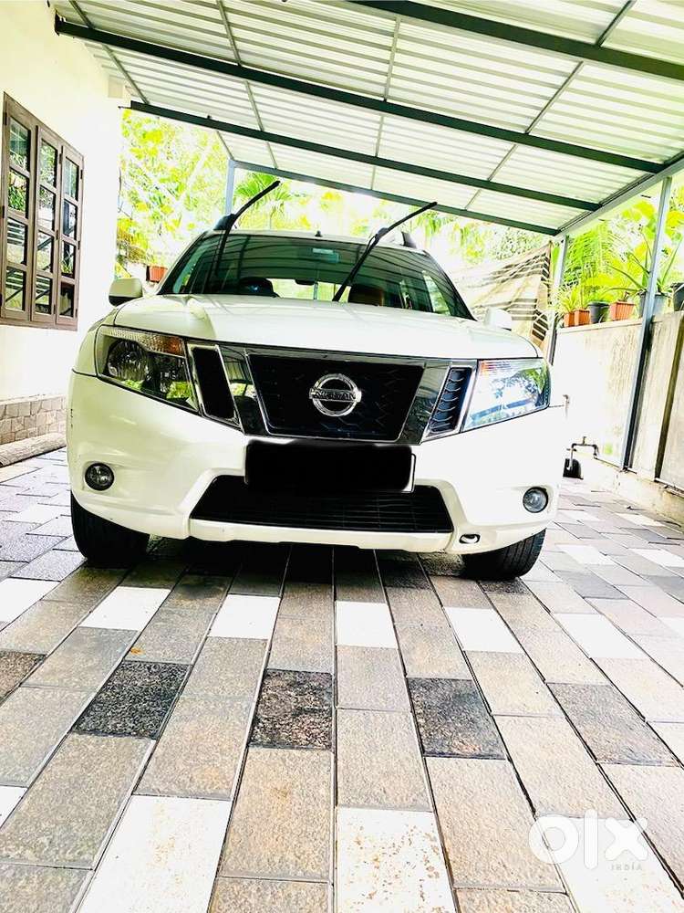 Nissan Diesel Car 2015