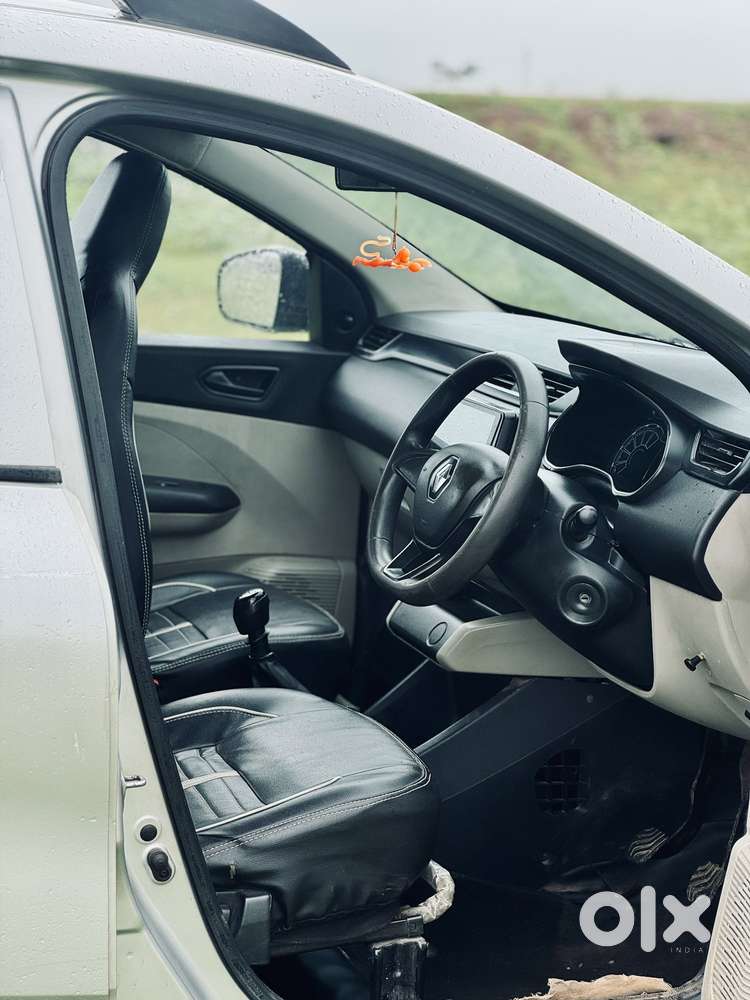 Renault Triber Rxl, 2021, Petrol