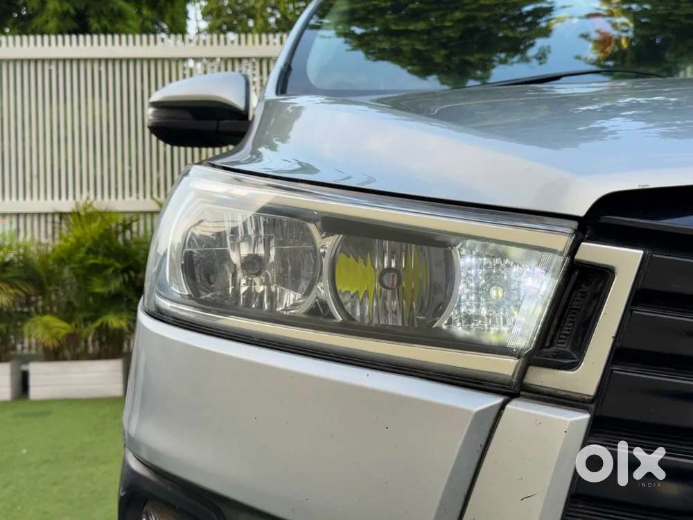 Toyota Innova Crysta [2020-ongoing] 2.7 Gx At 7 Str, 2021, Petrol