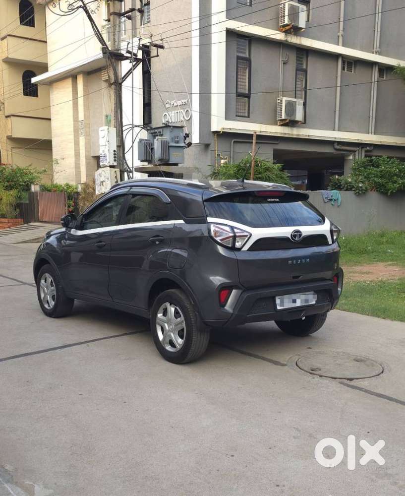 Tata Nexon 1.5 Revotorq Xm (s), 2021, Diesel