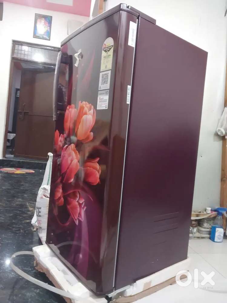 100% New fridge Very Excellent Condition