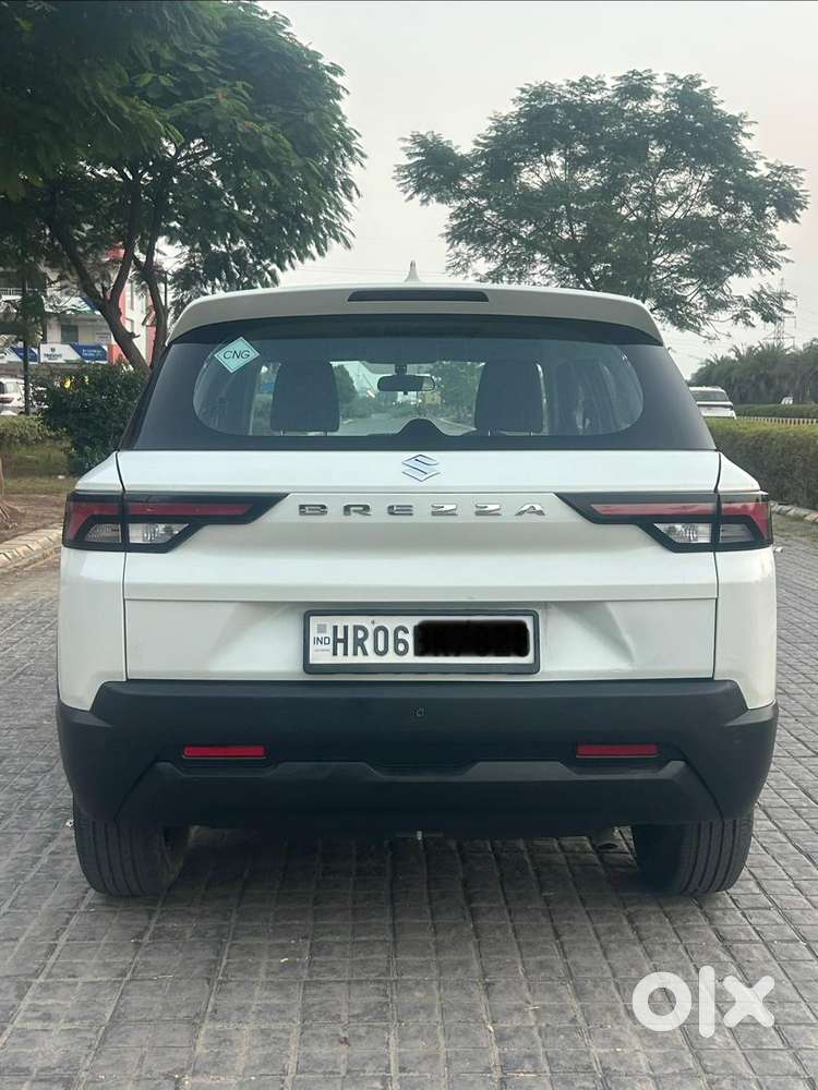 Maruti Suzuki Brezza 1.5 Lxi Cng, 2025, Cng & Hybrids