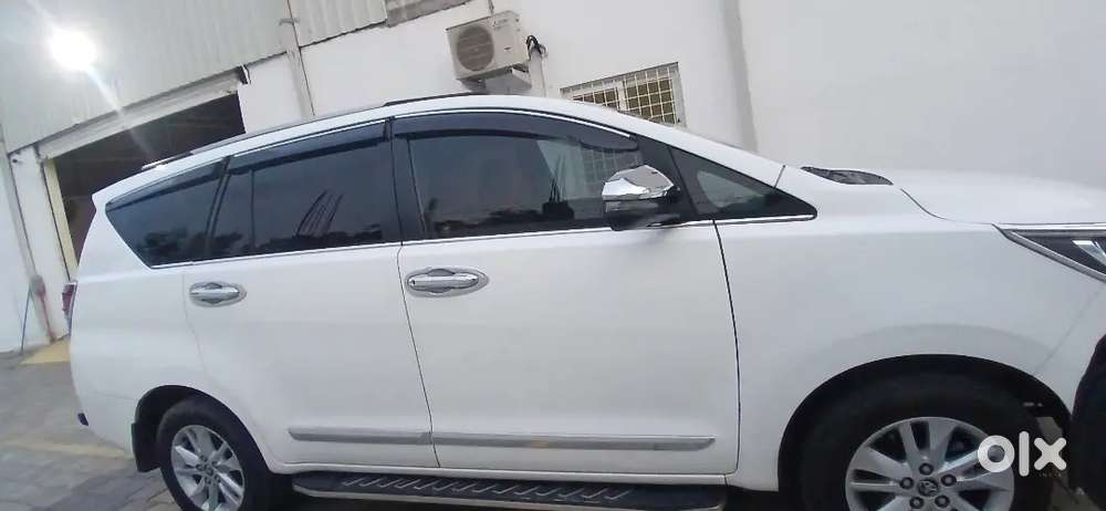 Toyota Innova Crysta 2019