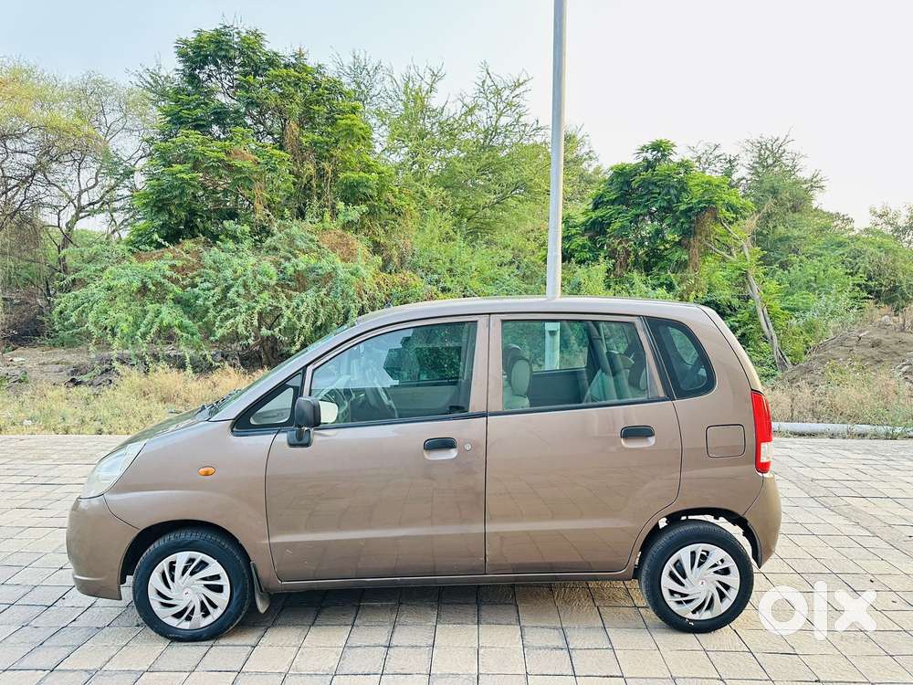 Maruti Suzuki Zen Estilo Lxi Bs Iv, 2010, Petrol