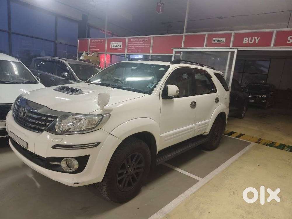 Toyota Fortuner 3.0 4x2 Automatic, 2015, Diesel