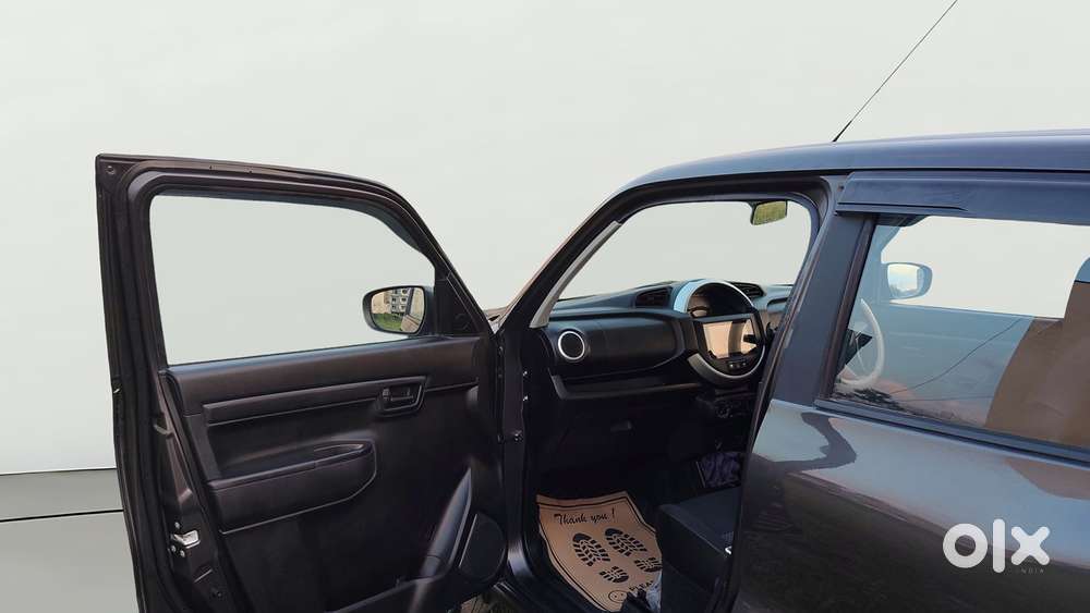 Maruti Suzuki S-presso Vxi Plus, 2025, Petrol