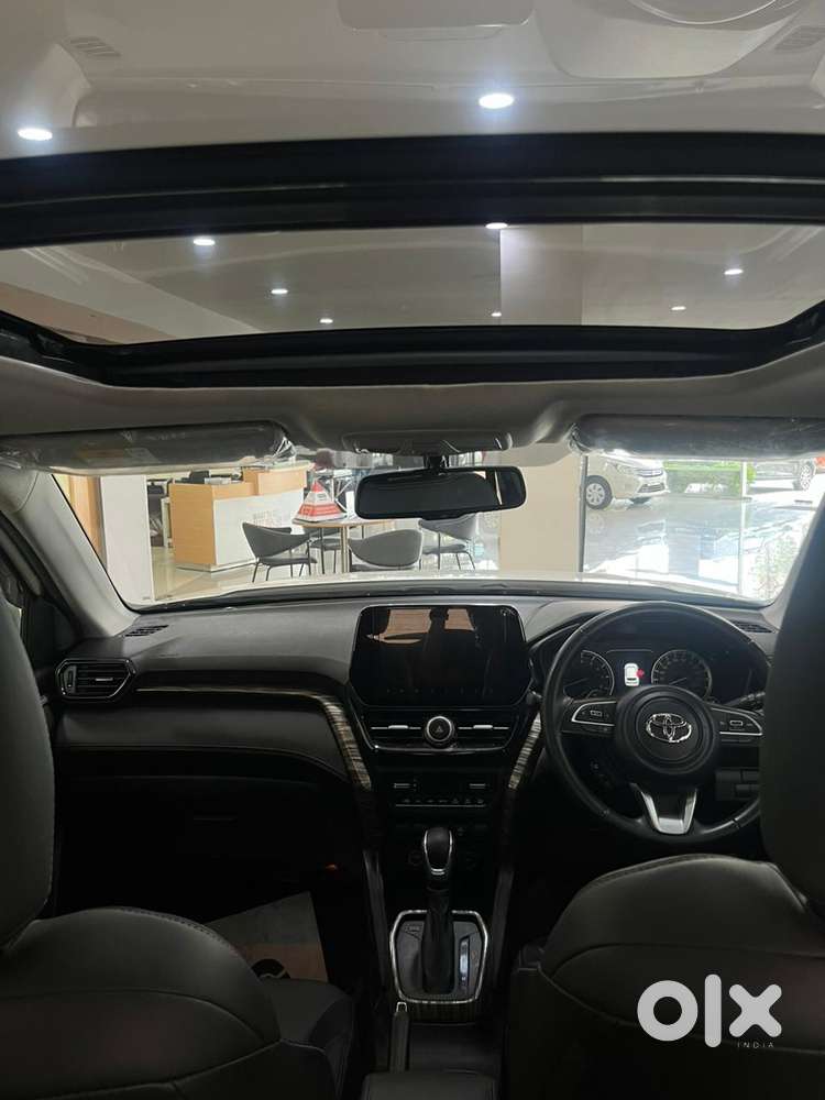 Toyota Urban Cruiser Hyryder 1.5 V Neo Drive At, 2024, Petrol