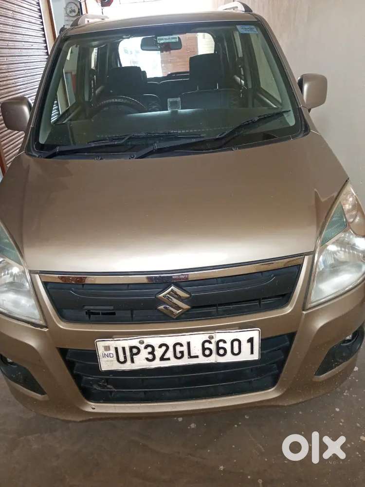 Wagon R 2015. Petrol