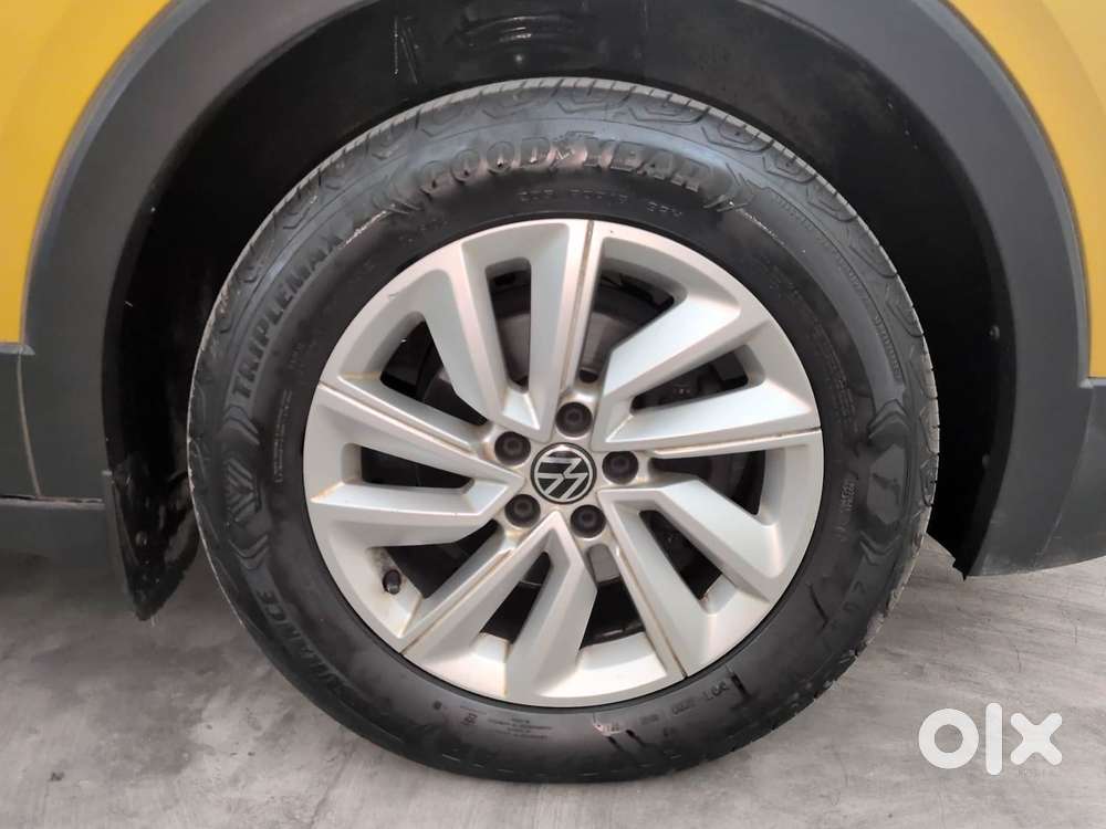 Volkswagen Taigun 1.0 Tsi Highline At, 2021, Petrol