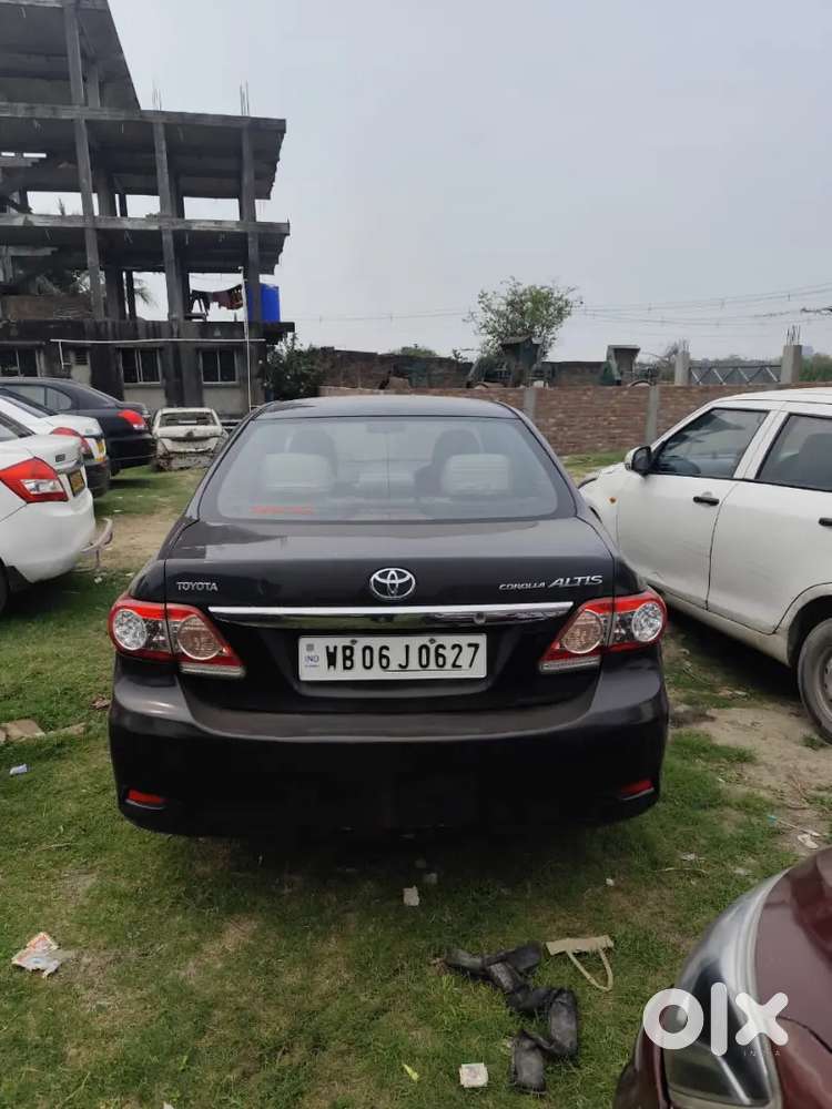 Toyota Corolla Altis 2011 Diesel Well Maintained