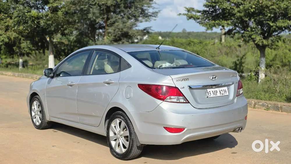 Hyundai Verna Fluidic 2011