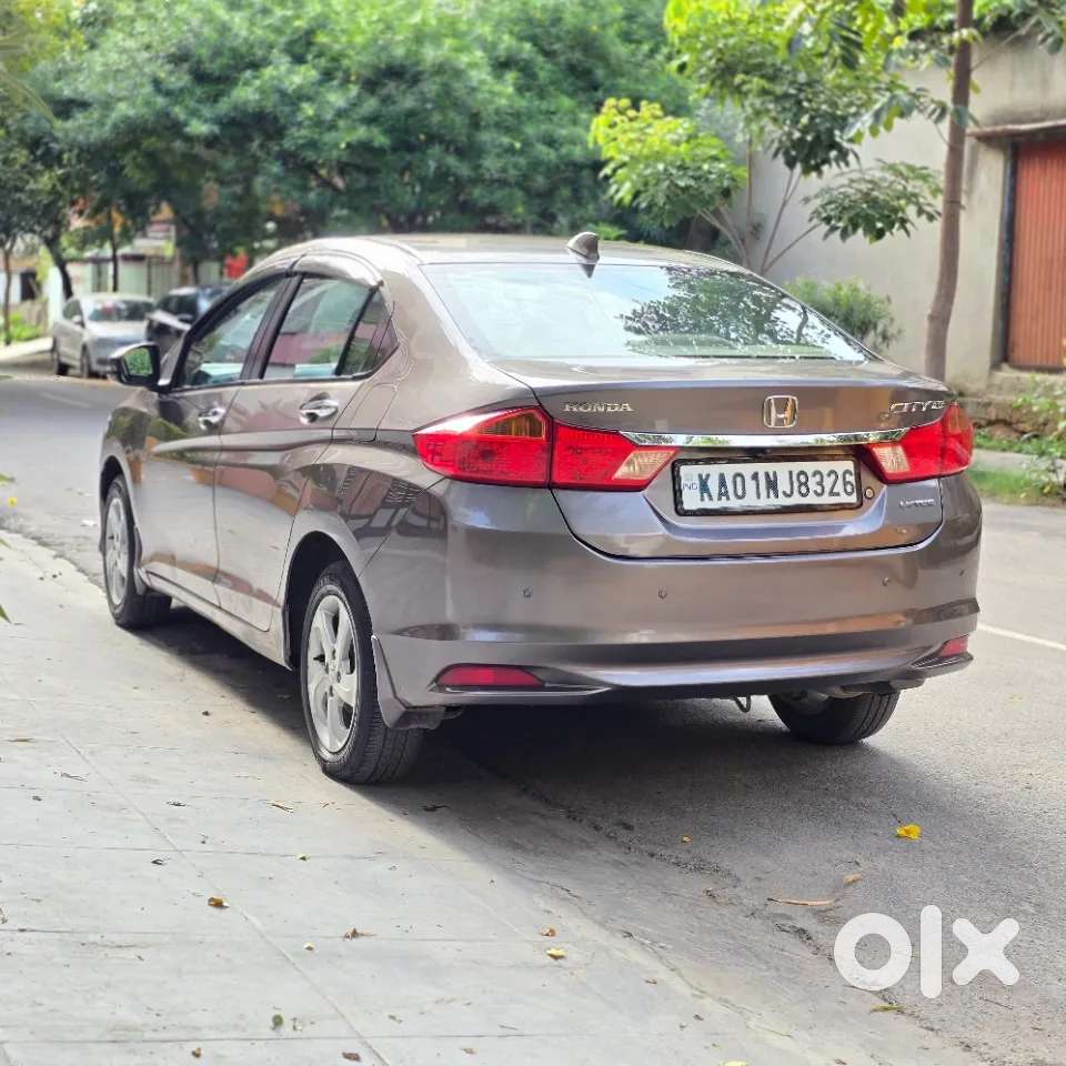 Honda City 1.5 V 4th Gen I-vtec Mt, 2016, Petrol