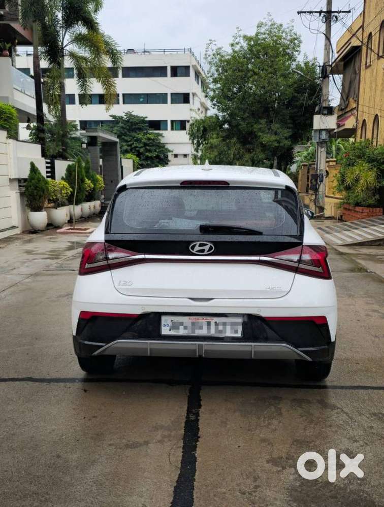 Hyundai New I20 1.2 Asta (o) Ivt, 2025, Petrol