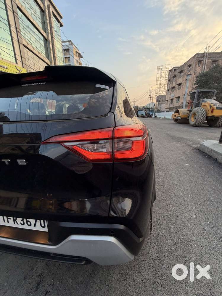 Nissan Magnite 1.0 Xv Premium Turbo (o), 2023, Petrol