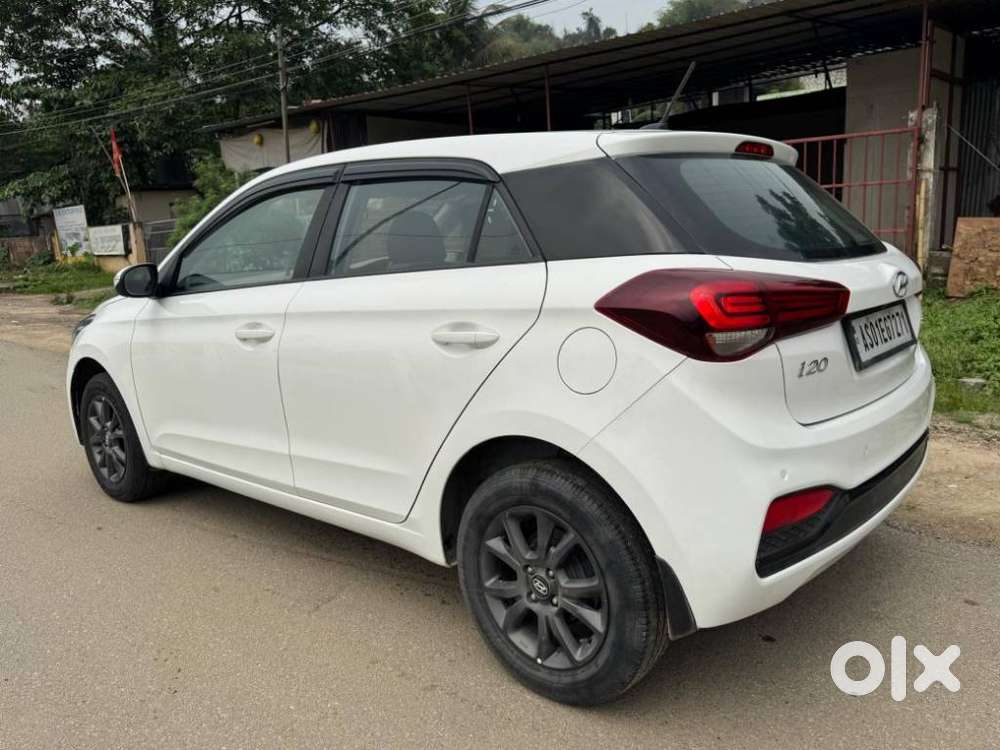 Hyundai I20 Sportz Plus, 2019, Petrol