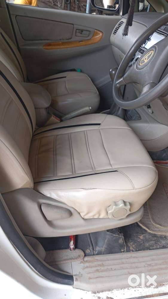 Toyota Innova 2010 Diesel