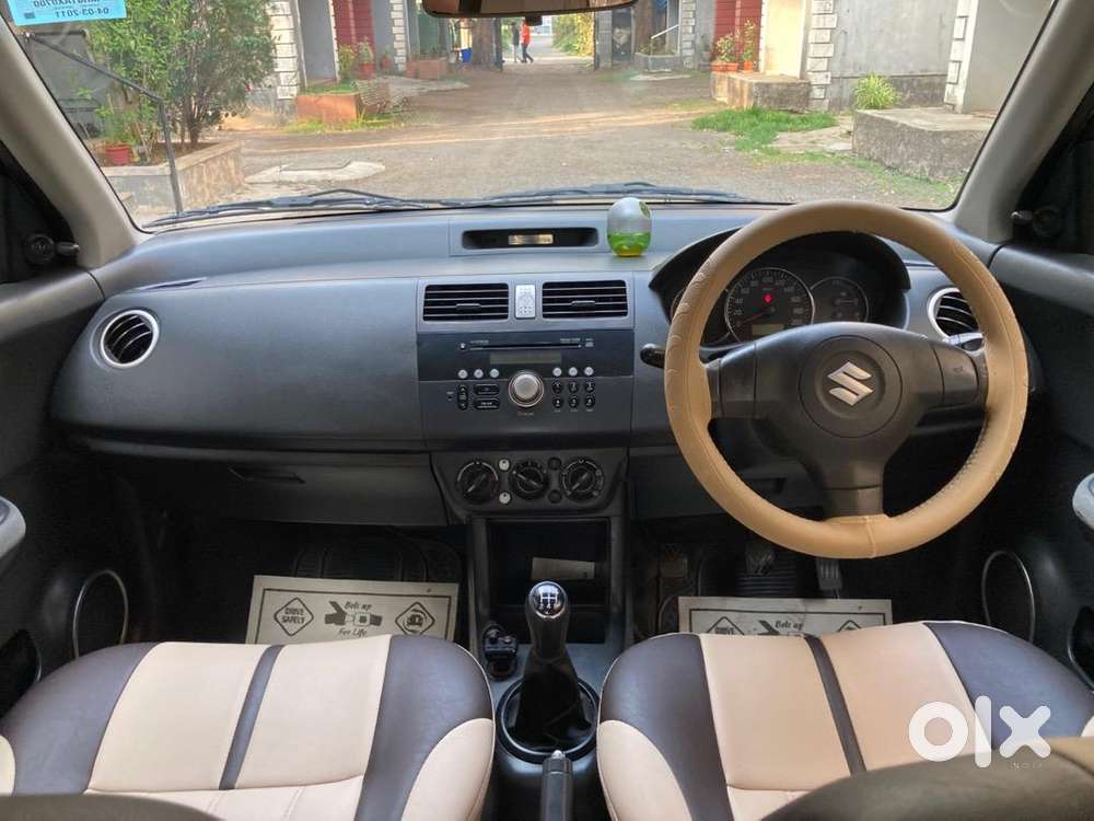 Maruti Suzuki Swift Dzire 2011 Petrol Well Maintained