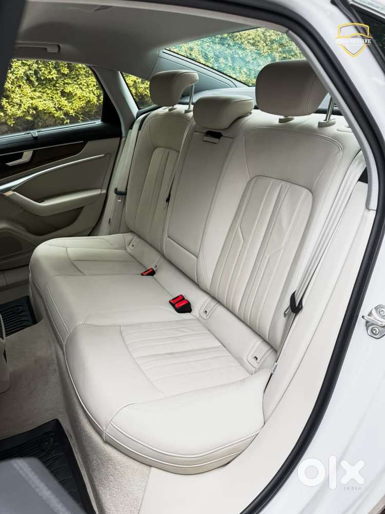 Audi A6 2.0 45 Tfsi Premium Plus, 2023, Petrol