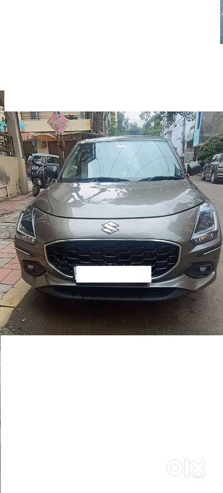 Pre-owned 2025 Maruti Swift Lxi &ndash; Excellent Condition | Indore