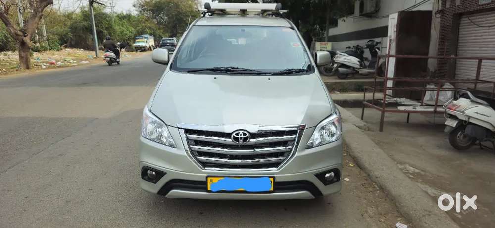 Toyota Innova 2015 Diesel 156000 Km Driven