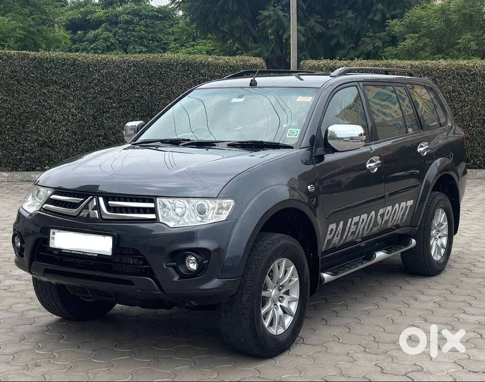 Mitsubishi Pajero Sport 2015 At 2wd 88500 Kms, Chandigarh Regd.