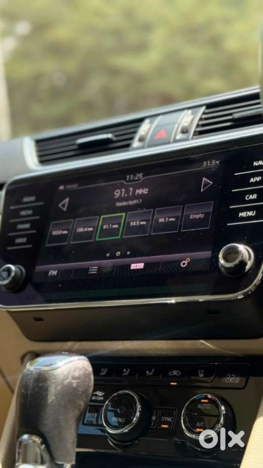 Skoda Superb 2.0 L&k Tsi At, 2019, Petrol