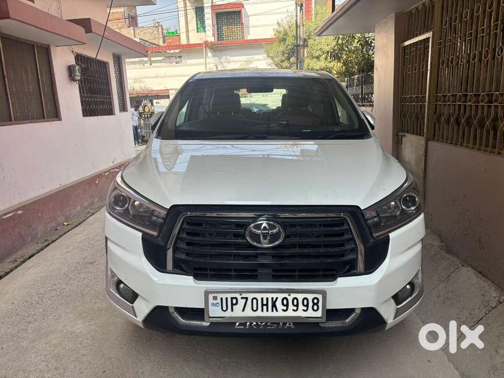 Toyota Innova Crysta Diesel 2025
